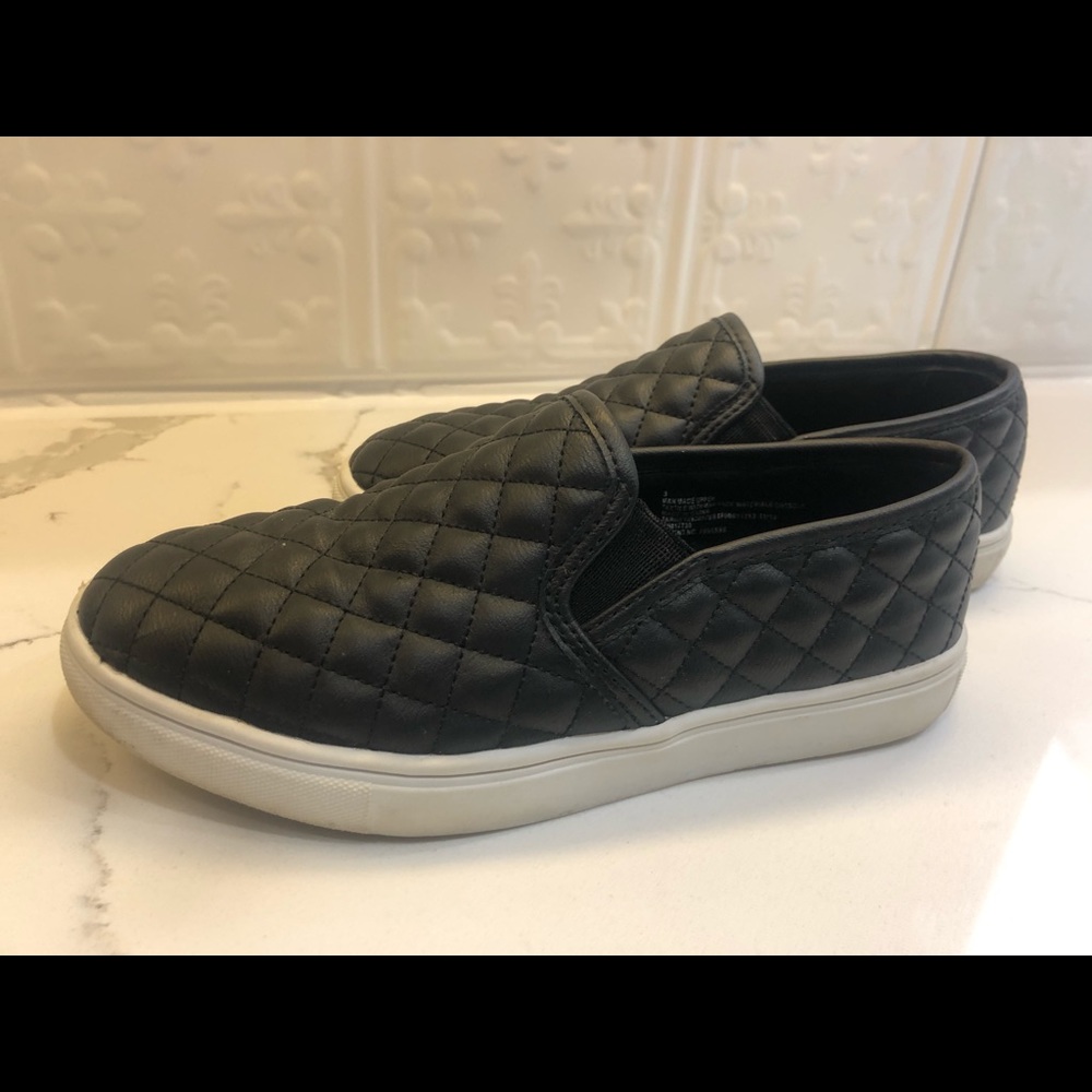 Cat and Jack Slip On Shoe